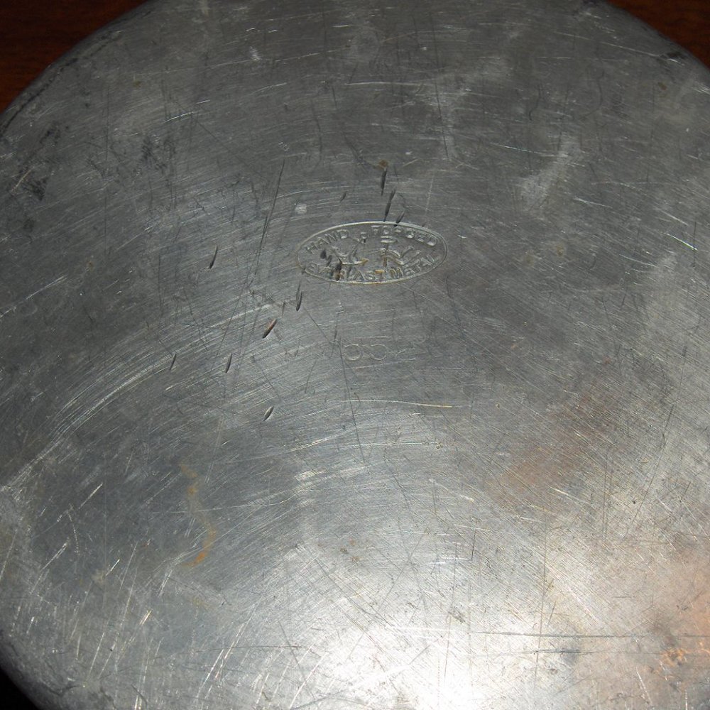 Everlast Hand Formed Design Aluminum Cookware - Picture 11 of 12